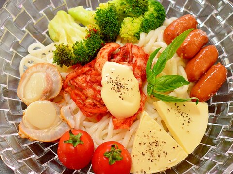 イタリアと韓国がドッキング！チーズ☆キムチうどん